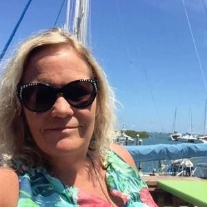 Meet your Posher, Diana